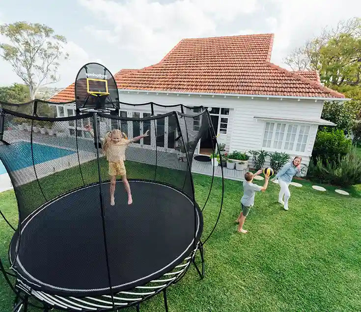Load image into Gallery viewer, springfree trampoline medium round family time