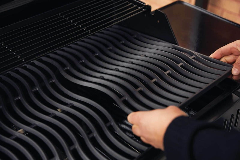 Load image into Gallery viewer, Freestyle 425 Gas Grill

