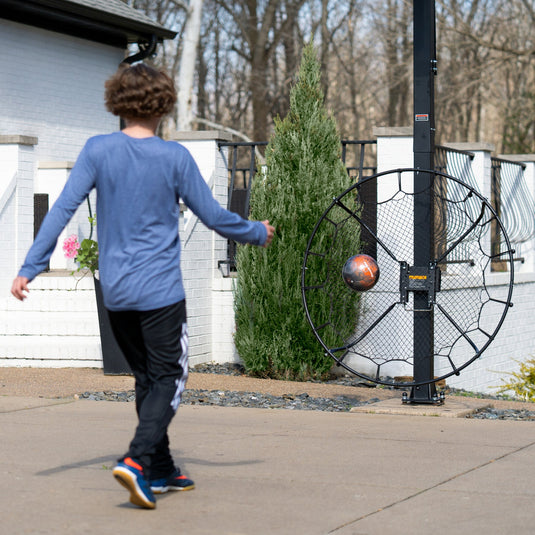 SILVERBACK Pass-Back Basketball Rebounding Net