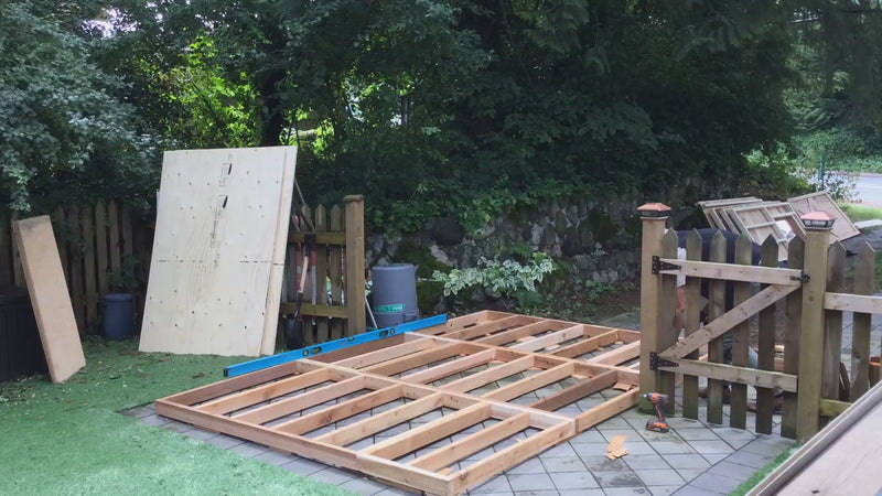 Load and play video in Gallery viewer, CedarShed 4’x 4’ Green Pod - Wooden Garbage Can and Recycling Bin Shed Kits
